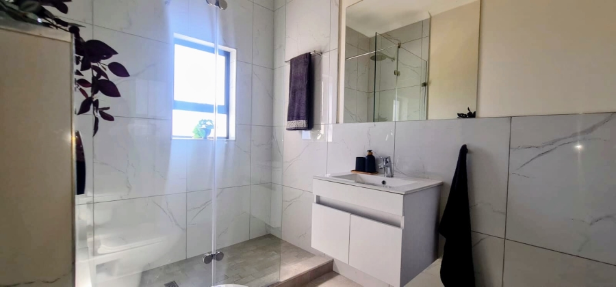 To Let 2 Bedroom Property for Rent in Flamingo Vlei Western Cape